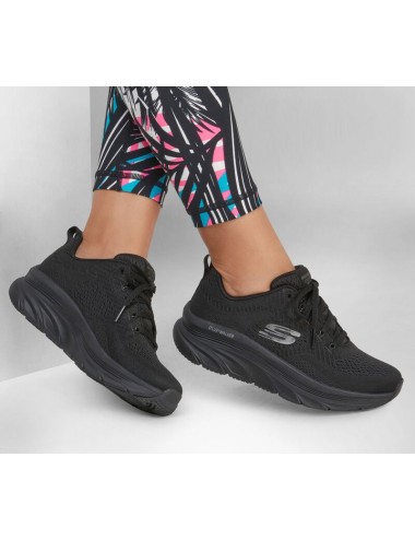 Skechers Relaxed Fit negro cuña