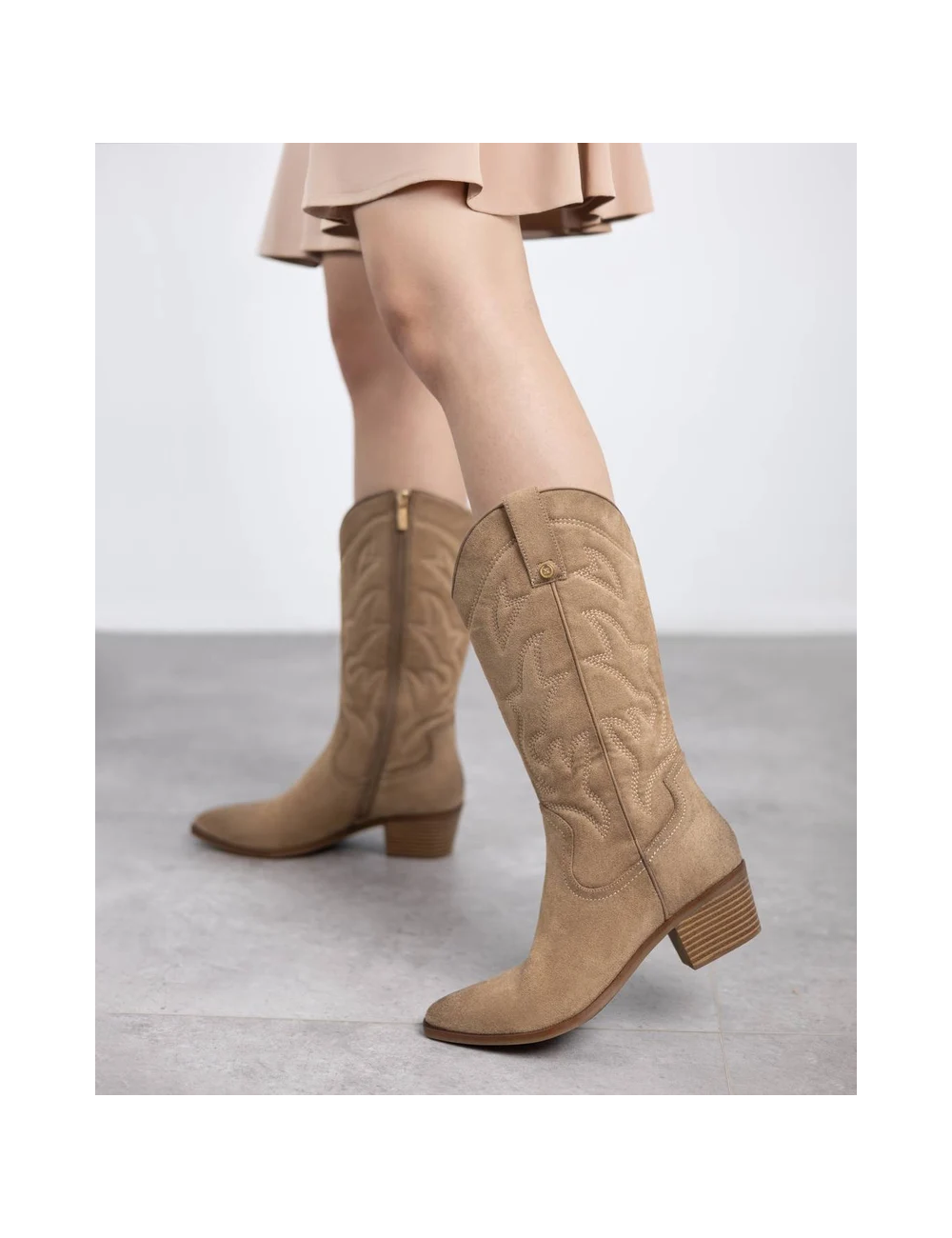 Botín Xti 144308 — El estilo cowboy que transforma cualquier look